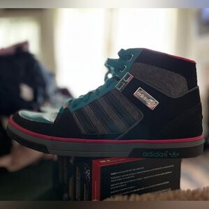 ADIDAS ORIGINAL HARD COURT SHOCK MID-TOP